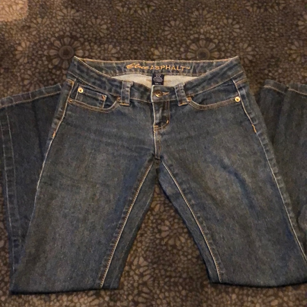 Blue Asphalt Capri jeans